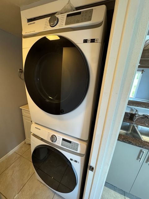 Tiny photo for 420 Meadowgreen Lane, Round Lake Beach, IL 60073 (MLS # 12540349)