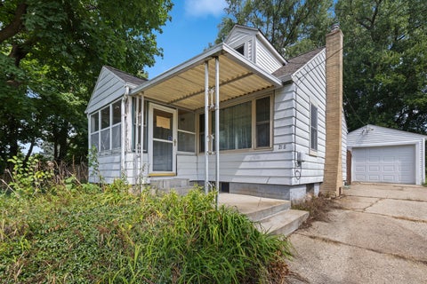 Photo of 218 Euclid Avenue, Rockford, IL 61102 (MLS # 12752523)