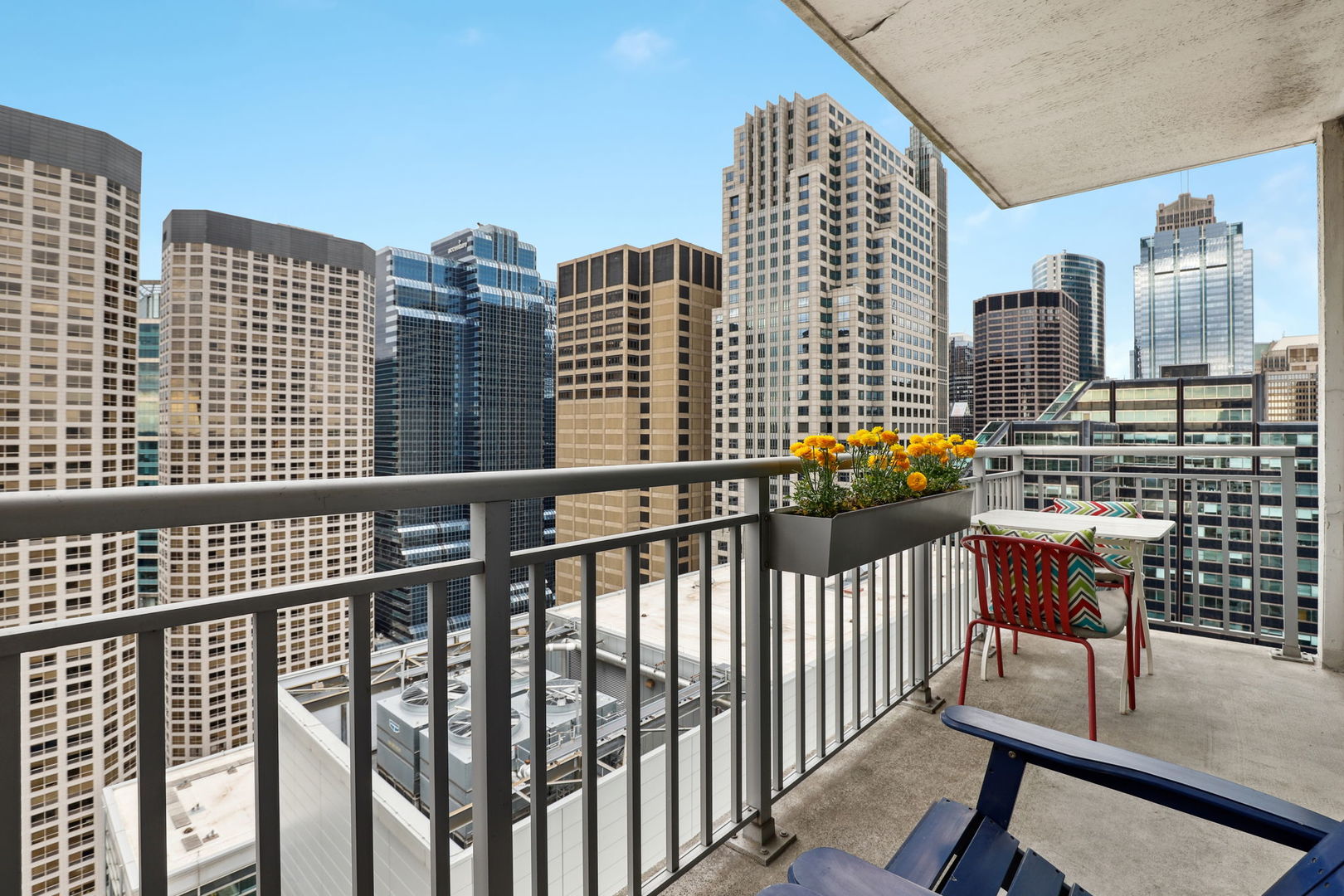 125 S Jefferson Street 3104