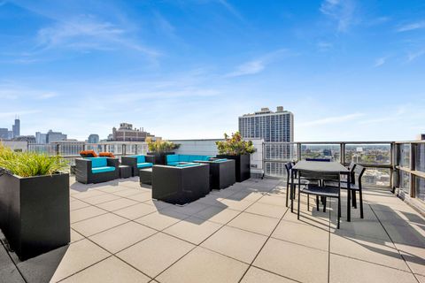 Tiny photo for 1555 N Dearborn Parkway #8c, Chicago, IL 60610 (MLS # 12578317)