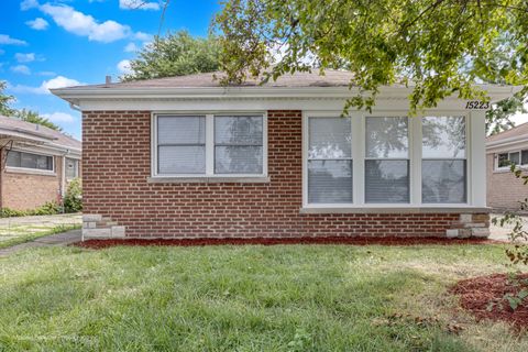 Photo of 15223 Cottage Grove Avenue, Dolton, IL 60419 (MLS # 12492666)