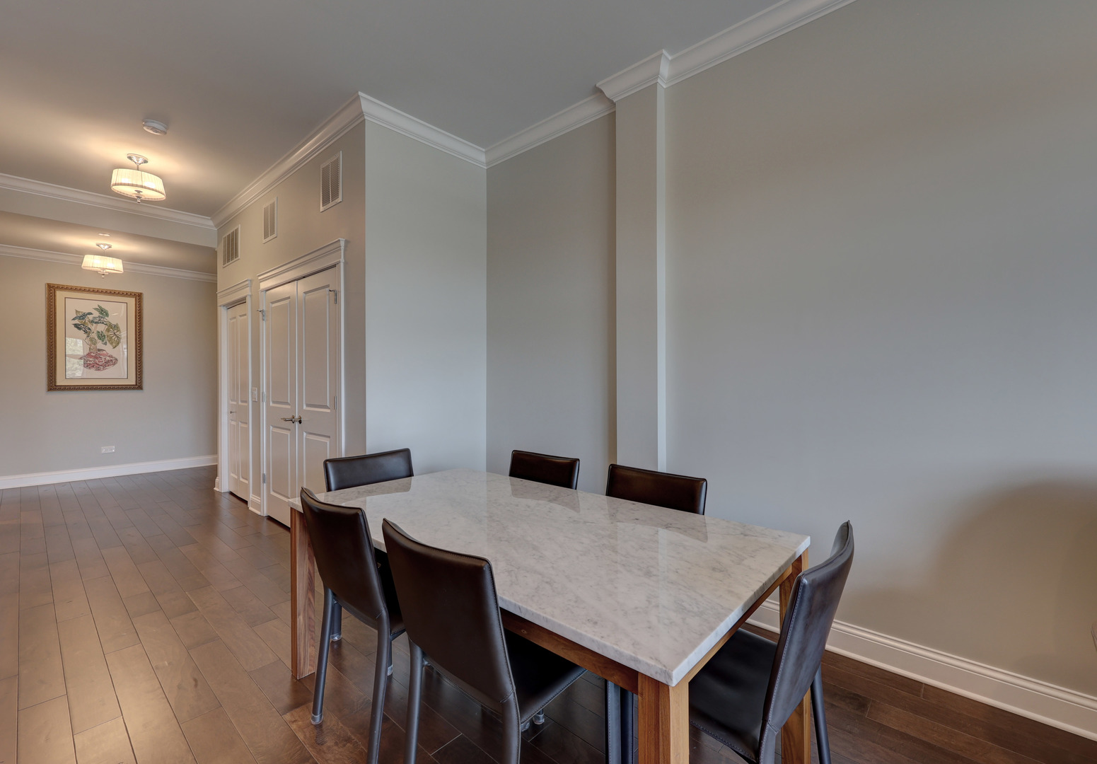 4929 Forest Avenue 4F