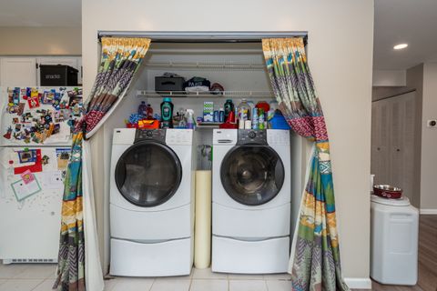 Tiny photo for 914 Wembley Drive, Island Lake, IL 60042 (MLS # 12593253)