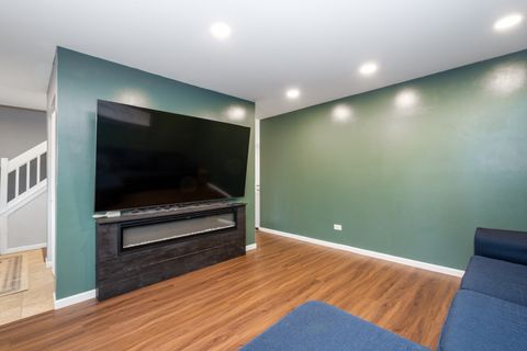 Tiny photo for 914 Wembley Drive, Island Lake, IL 60042 (MLS # 12593253)