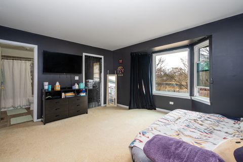 Tiny photo for 914 Wembley Drive, Island Lake, IL 60042 (MLS # 12593253)