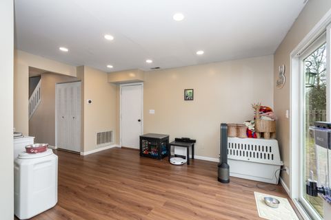 Tiny photo for 914 Wembley Drive, Island Lake, IL 60042 (MLS # 12593253)