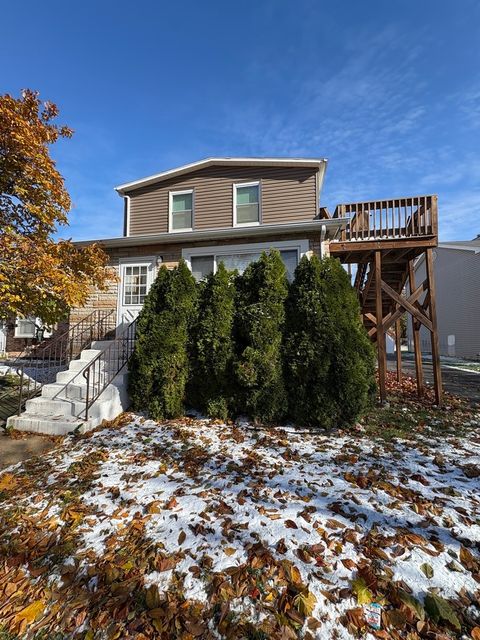 Photo of 113 Washington Avenue, La Grange, IL 60525 (MLS # 12517616)