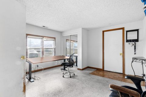 Tiny photo for 100 Pratt Boulevard, Roselle, IL 60172 (MLS # 12574902)