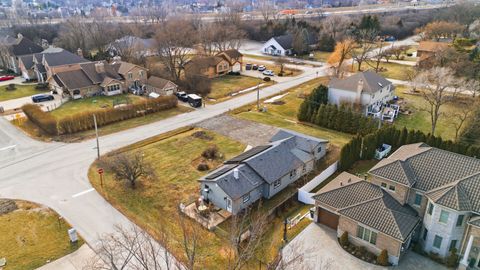 Tiny photo for 100 Pratt Boulevard, Roselle, IL 60172 (MLS # 12574902)