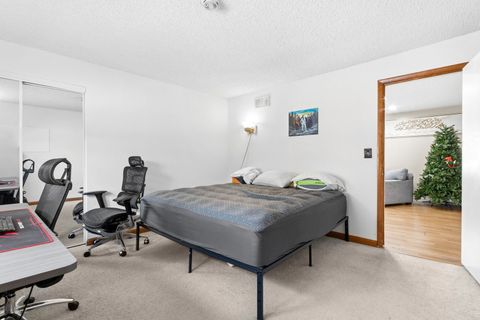 Tiny photo for 100 Pratt Boulevard, Roselle, IL 60172 (MLS # 12574902)