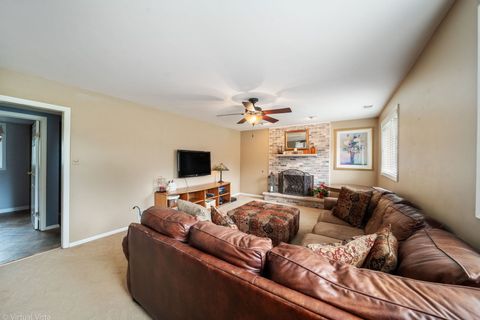 Tiny photo for 7405 W 157th Street, Orland Park, IL 60462 (MLS # 12488617)