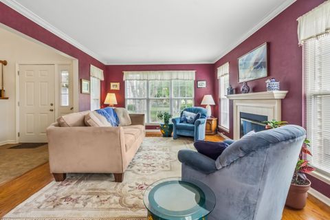 Tiny photo for 879 Dandridge Court, Elgin, IL 60120 (MLS # 12501308)