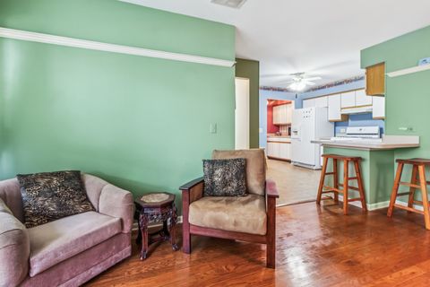 Tiny photo for 879 Dandridge Court, Elgin, IL 60120 (MLS # 12501308)