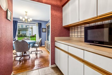 Tiny photo for 879 Dandridge Court, Elgin, IL 60120 (MLS # 12501308)