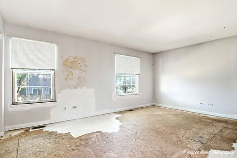 Tiny photo for 624 Yale Lane, Island Lake, IL 60042 (MLS # 12494544)