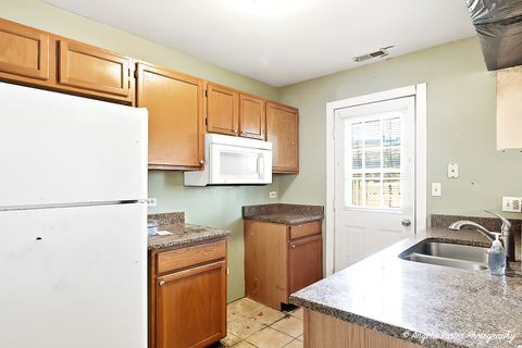 Tiny photo for 624 Yale Lane, Island Lake, IL 60042 (MLS # 12494544)