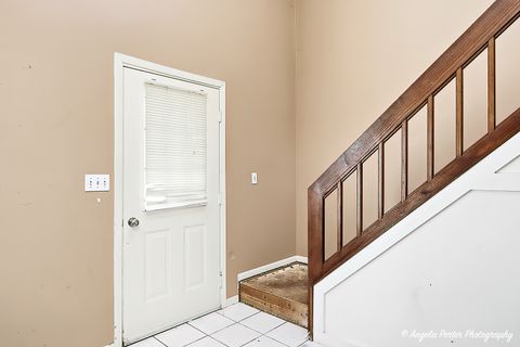 Tiny photo for 624 Yale Lane, Island Lake, IL 60042 (MLS # 12494544)