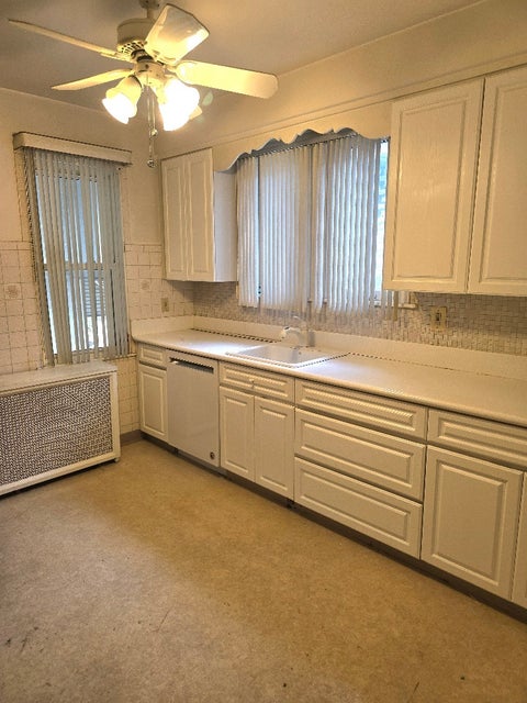 Tiny photo for 2953 N Parkside Avenue, Chicago, IL 60634 (MLS # 12729010)