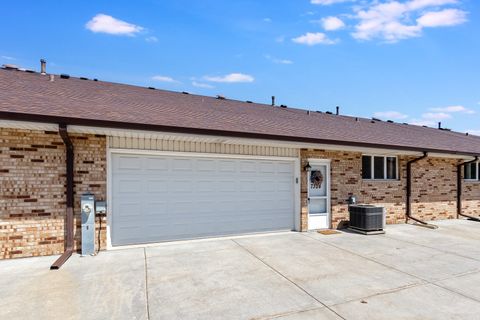 Tiny photo for 7324 W 152ND Street #73, Orland Park, IL 60462 (MLS # 12661598)