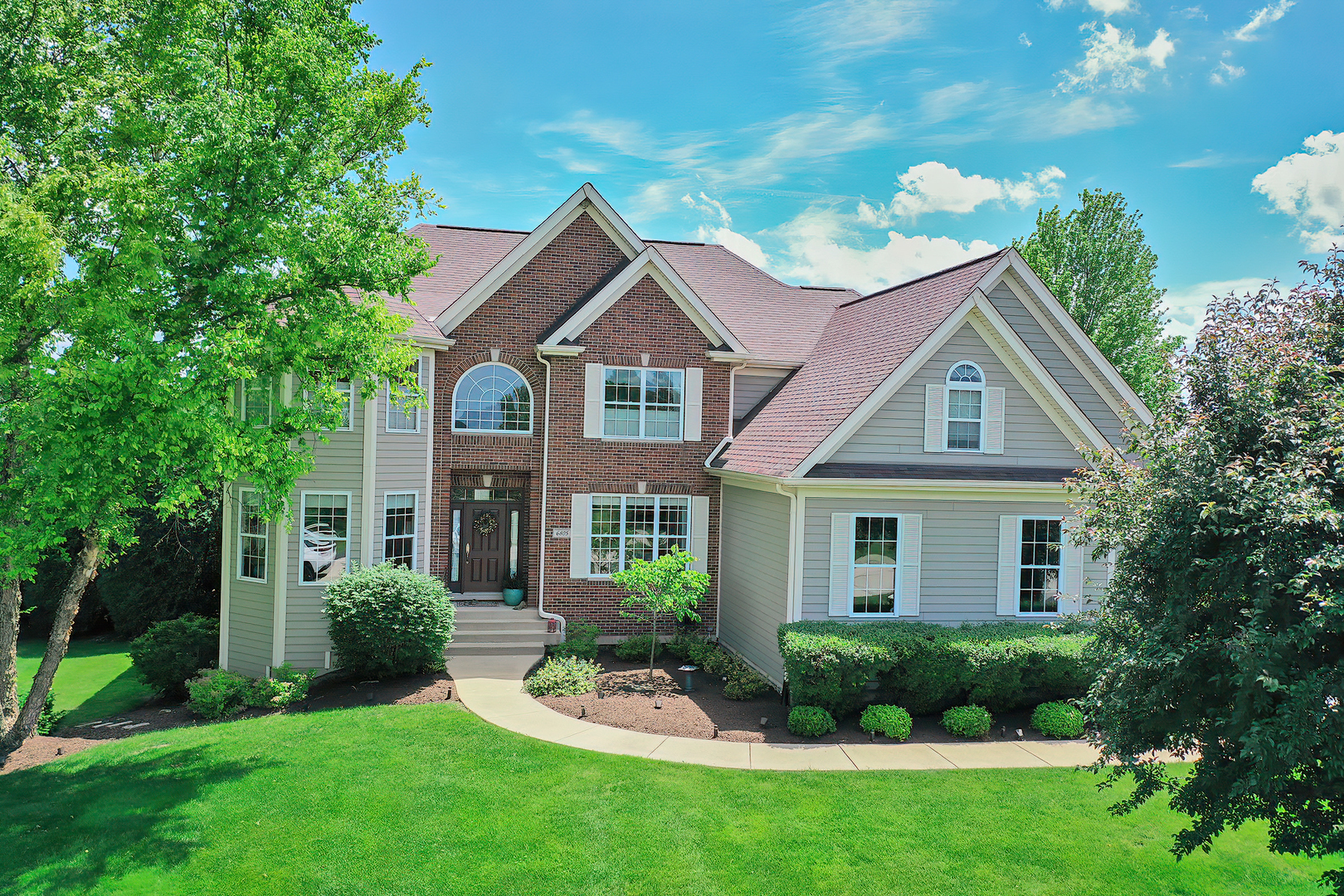 6805 Burning Tree Circle