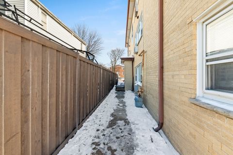 Tiny photo for 2222 N Harlem Avenue #1NW, Elmwood Park, IL 60707 (MLS # 12560973)