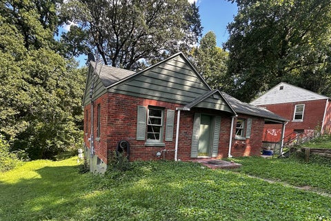 Photo of 212 Tomlinson Street, East Alton, IL 62024 (MLS # 12750992)