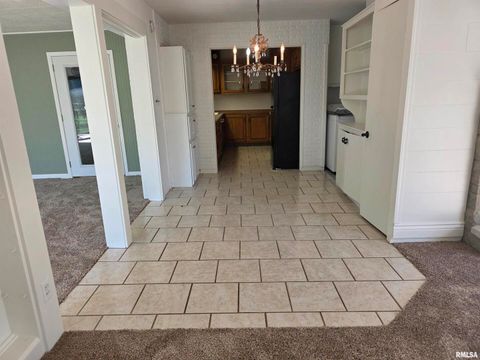 Tiny photo for 32 CIRCLE Drive, Centralia, IL 62801 (MLS # EB460041)