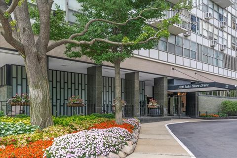 Tiny photo for 1000 N LAKE SHORE Drive #1105, Chicago, IL 60611 (MLS # 12470842)