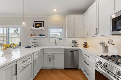 Tiny photo for 216 N Addison Avenue, Elmhurst, IL 60126 (MLS # 12613852)