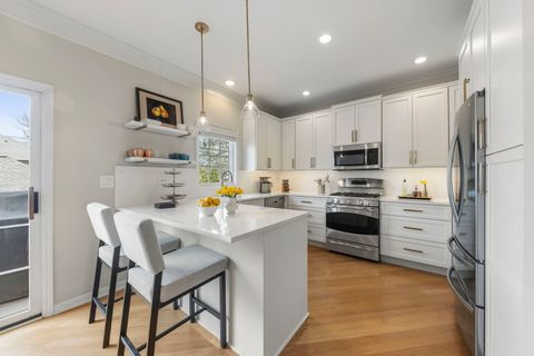 Tiny photo for 216 N Addison Avenue, Elmhurst, IL 60126 (MLS # 12613852)