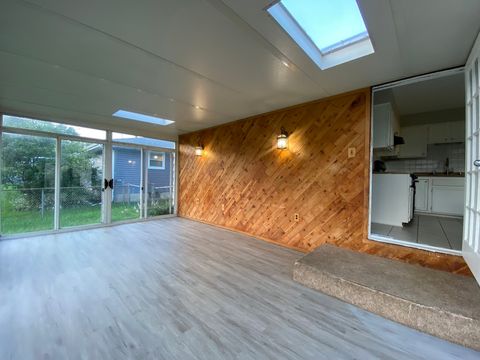 Tiny photo for 200 Patrick Drive, South Elgin, IL 60177 (MLS # 12427192)