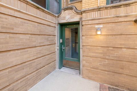 Tiny photo for 7033 N Sheridan Road #2N, Chicago, IL 60626 (MLS # 12615607)