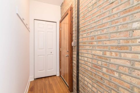 Tiny photo for 7033 N Sheridan Road #2N, Chicago, IL 60626 (MLS # 12615607)