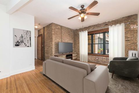 Tiny photo for 7033 N Sheridan Road #2N, Chicago, IL 60626 (MLS # 12615607)