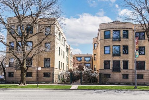 Photo of 7033 N Sheridan Road #2N, Chicago, IL 60626 (MLS # 12615607)