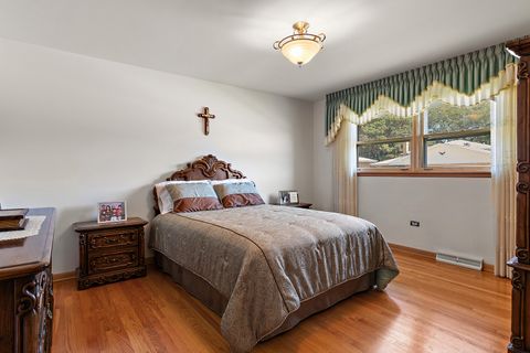 Tiny photo for 8231 W Balmoral Avenue, Chicago, IL 60656 (MLS # 12467599)