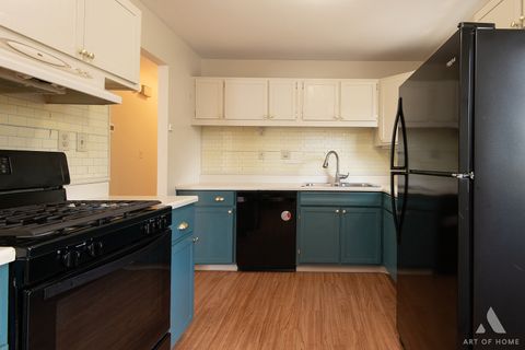 Tiny photo for 7756 Chestnut Avenue, Woodridge, IL 60517 (MLS # 12712001)