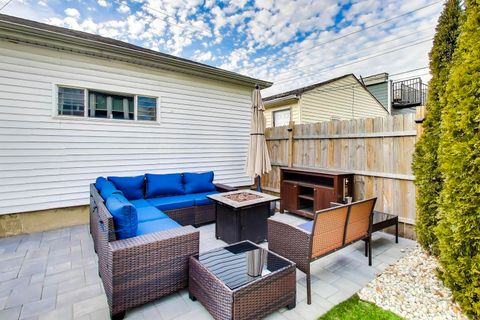 Tiny photo for 3716 N Spaulding Avenue, Chicago, IL 60618 (MLS # 12593641)