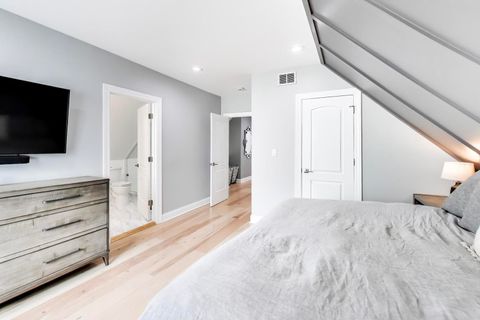 Tiny photo for 3716 N Spaulding Avenue, Chicago, IL 60618 (MLS # 12593641)