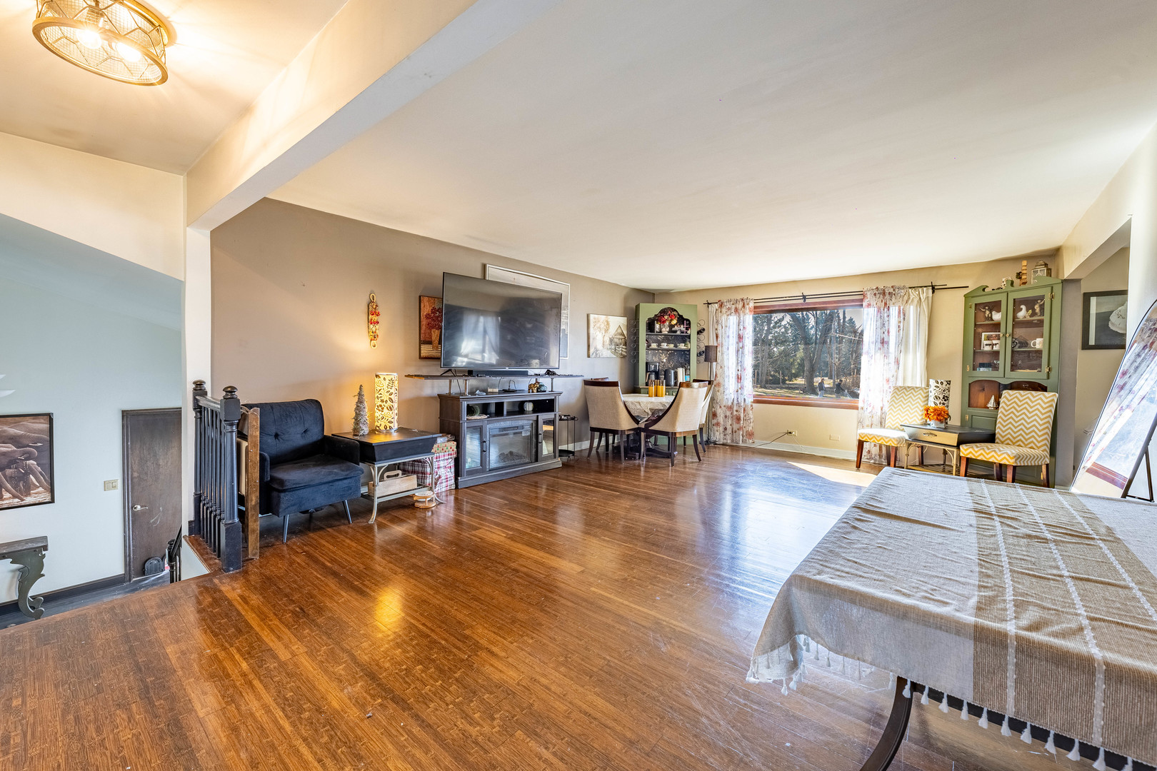 41W461 Burlington Road