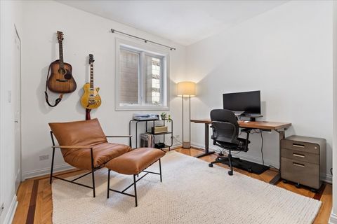 Tiny photo for 1541 W Chestnut Street #2, Chicago, IL 60642 (MLS # 12554335)