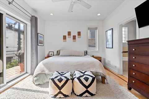 Tiny photo for 1541 W Chestnut Street #2, Chicago, IL 60642 (MLS # 12554335)