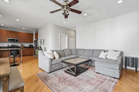 Tiny photo for 1541 W Chestnut Street #2, Chicago, IL 60642 (MLS # 12554335)