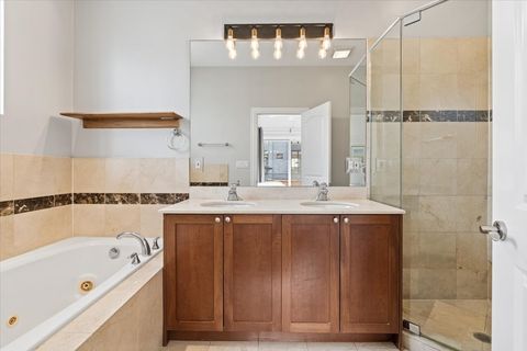 Tiny photo for 1541 W Chestnut Street #2, Chicago, IL 60642 (MLS # 12554335)
