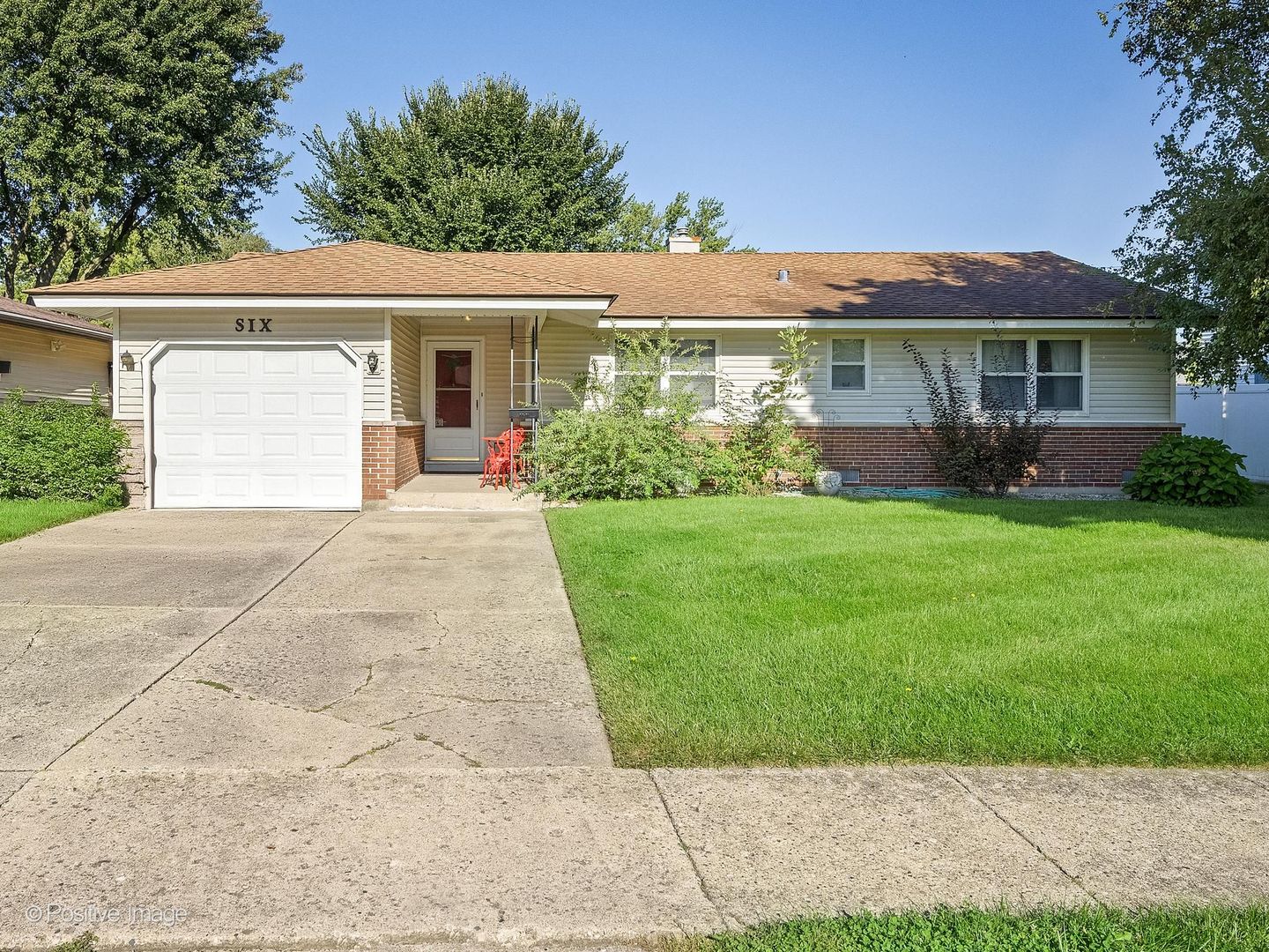 6 Ridgewood Road