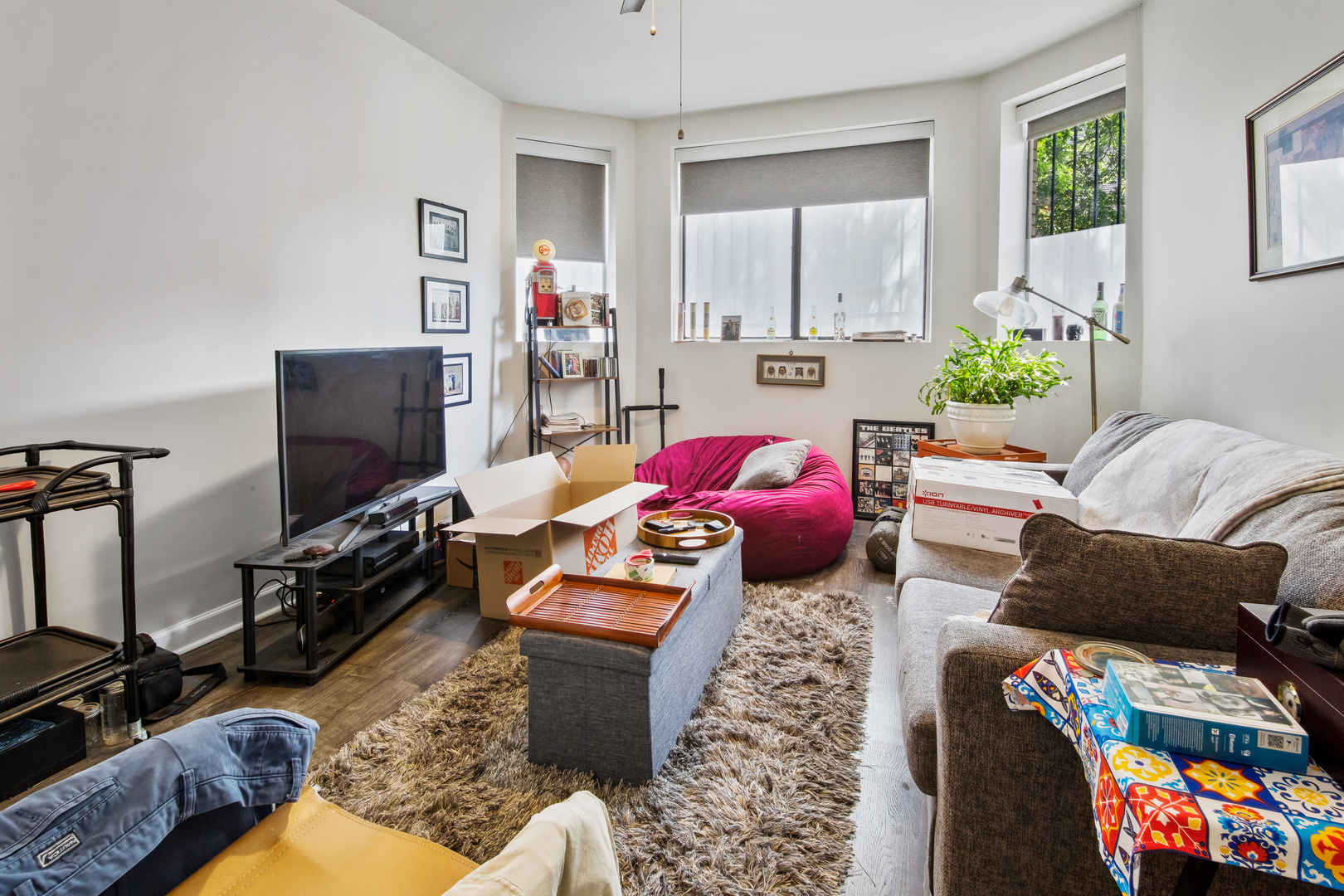 1906 N Whipple Street GDN