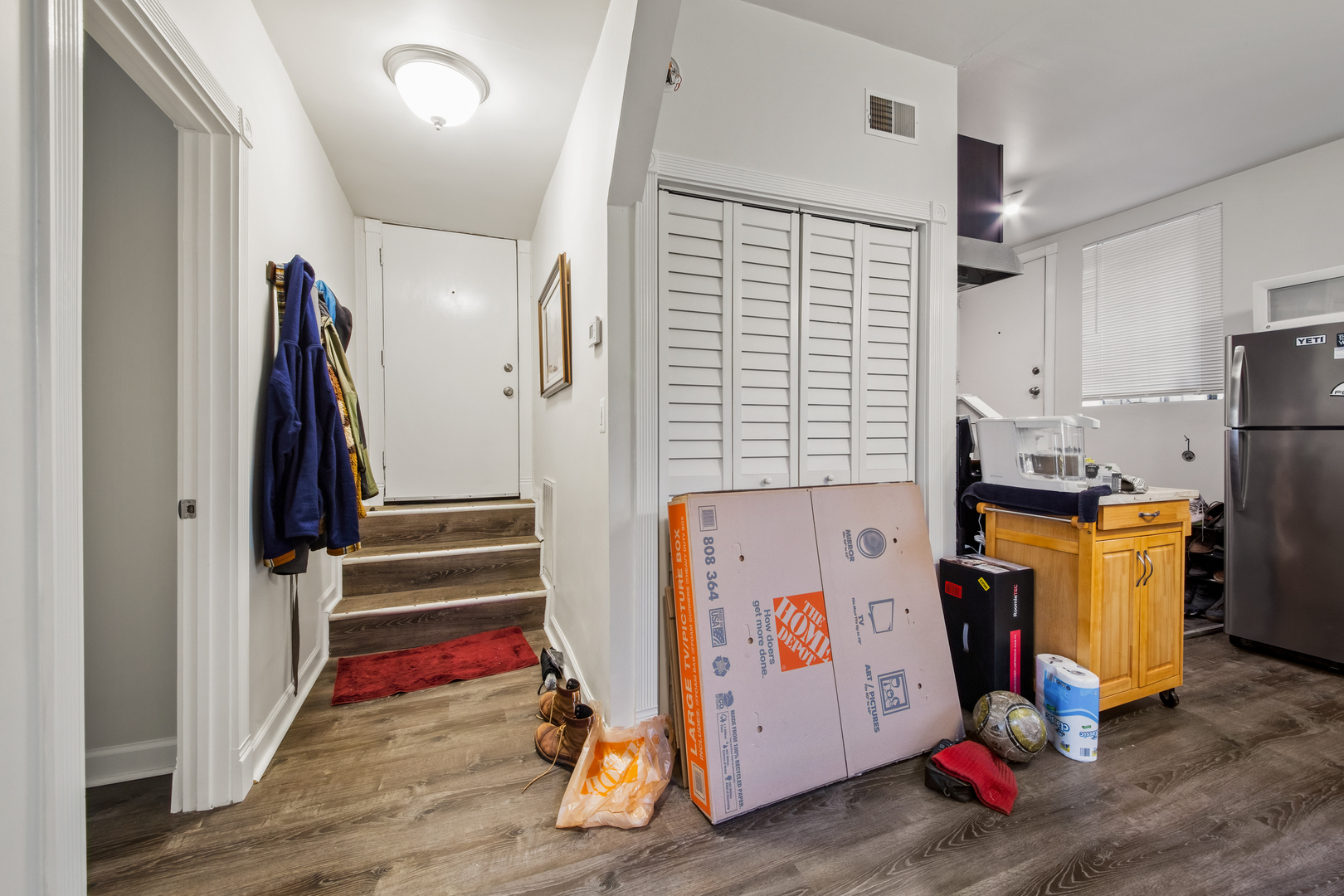 1906 N Whipple Street GDN