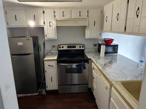 Tiny photo for 830 Elder Road #B403, Homewood, IL 60430 (MLS # 12540014)