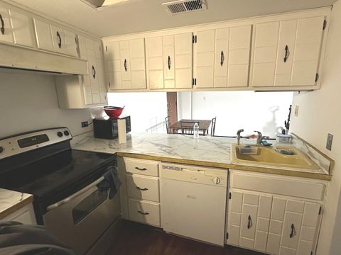 Tiny photo for 830 Elder Road #B403, Homewood, IL 60430 (MLS # 12540014)