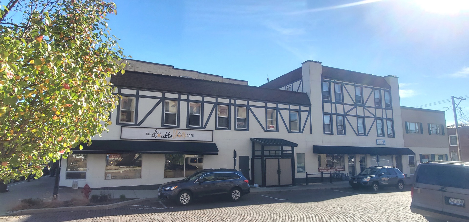 117 E Van Buren Street